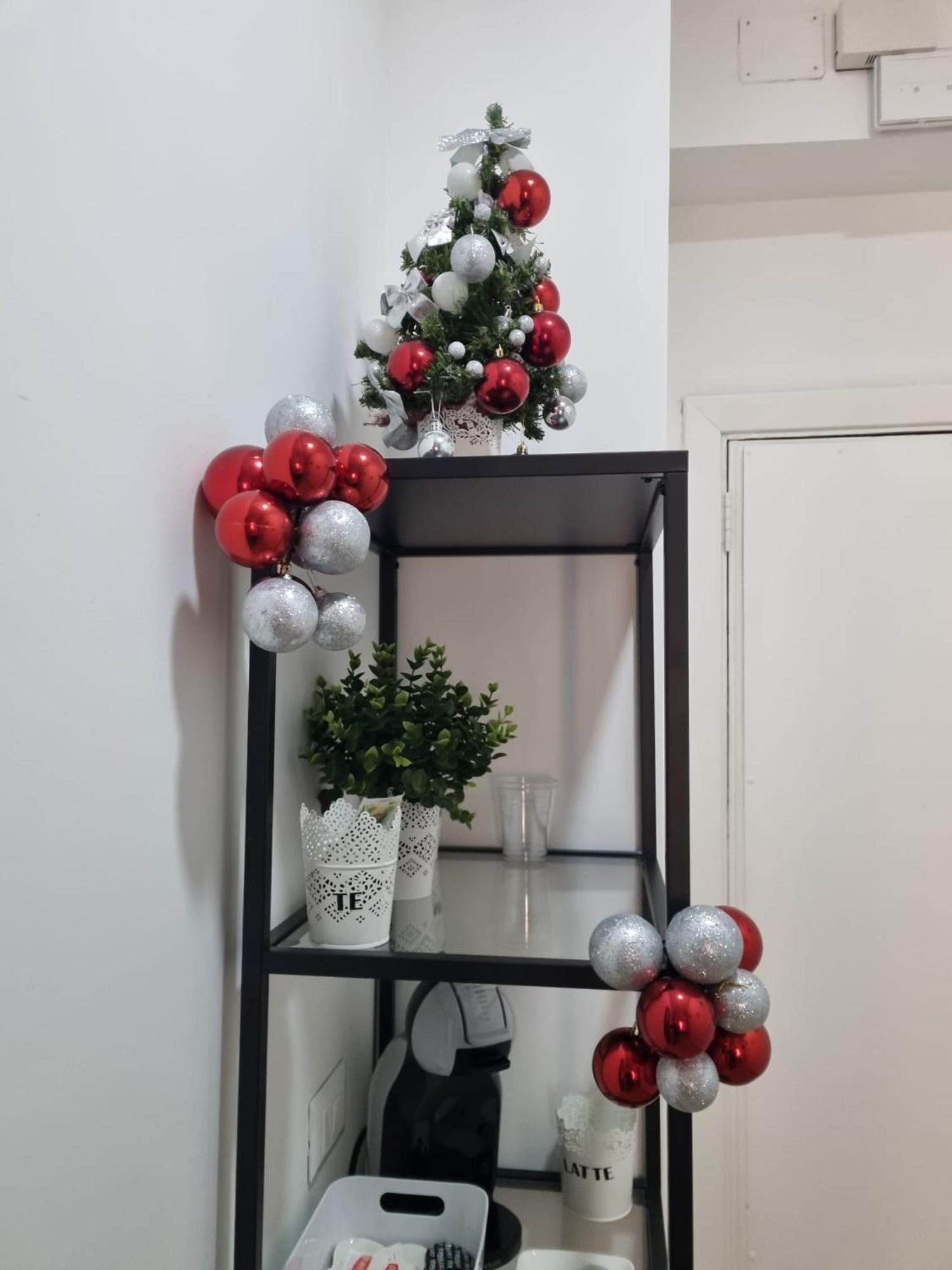Niluna Наполи Екстериор снимка
